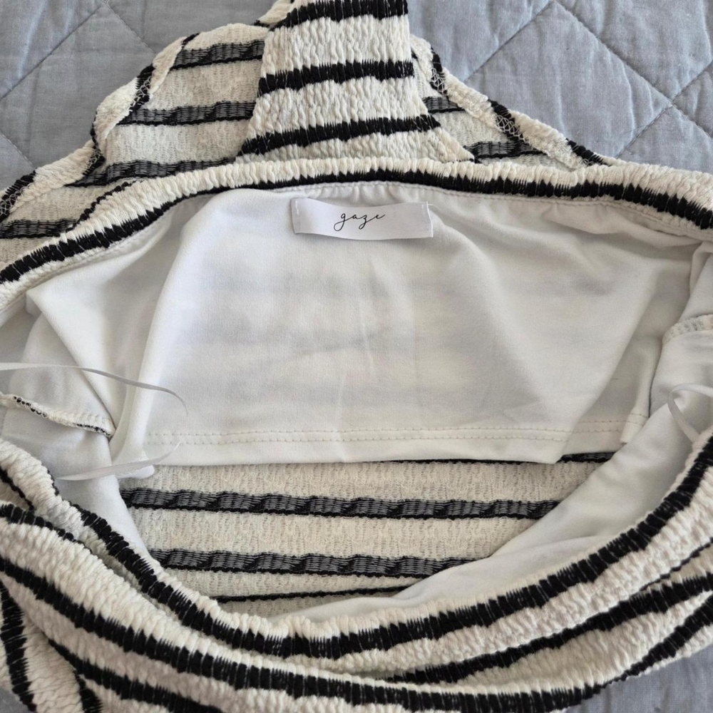NWT Gaze Striped Strapless Textured Bodysuit Thong Black and White Juniors L - Picture 5 of 7